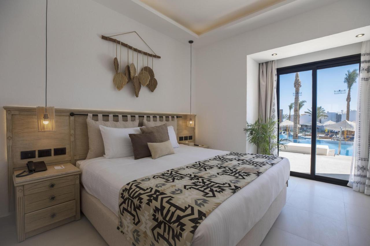 Suite Junior con acceso a la piscina - Posh Club